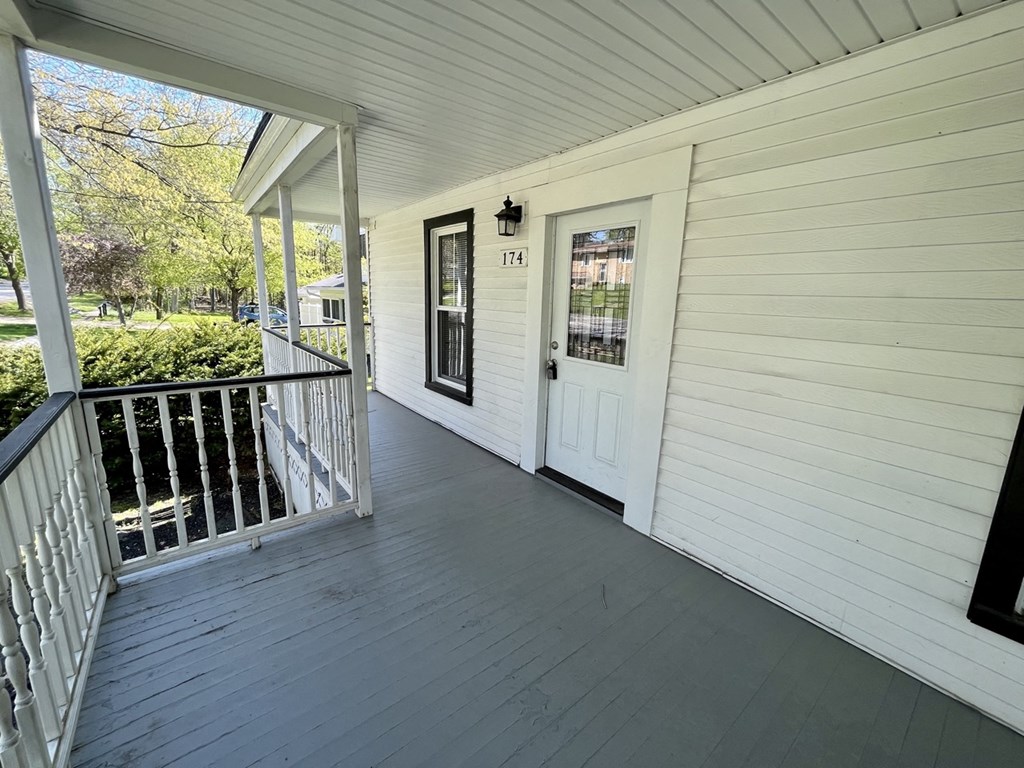 172 174 High Street Rentals Chagrin Falls, OH RentCafe